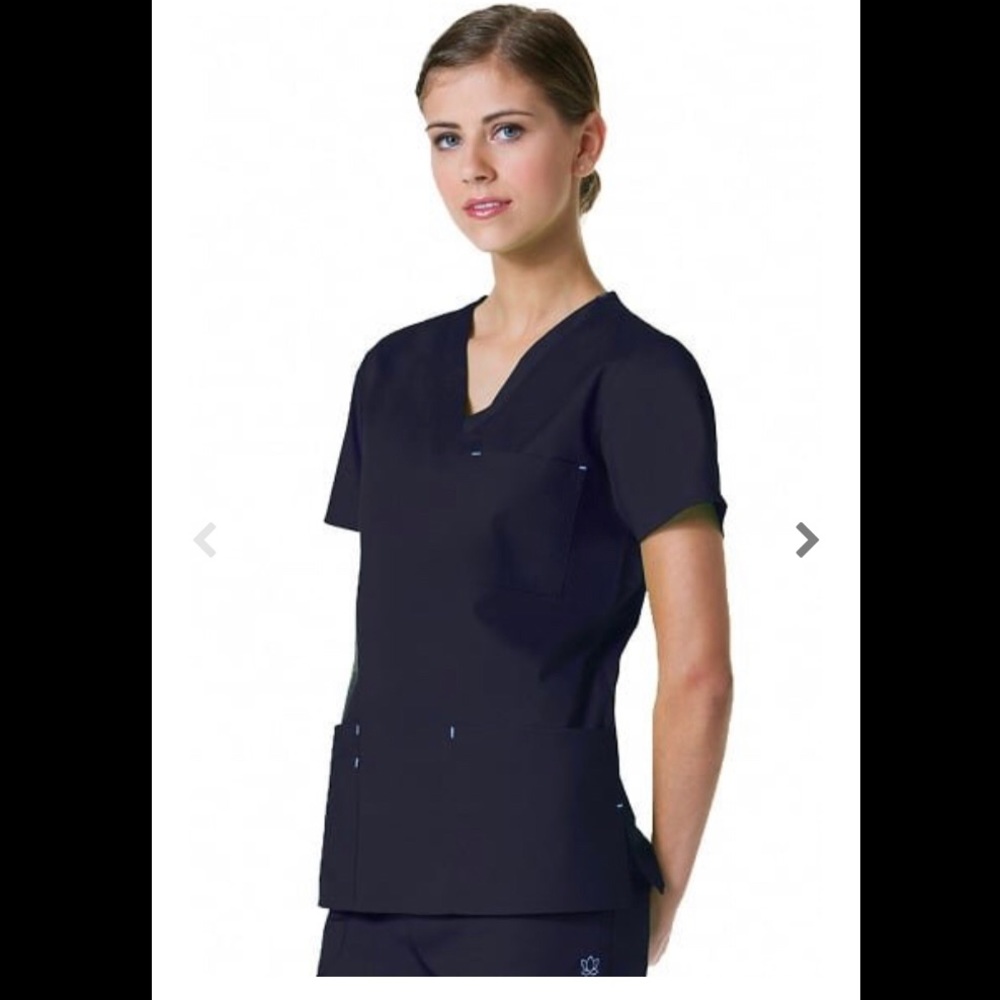 Maevn Scrubs